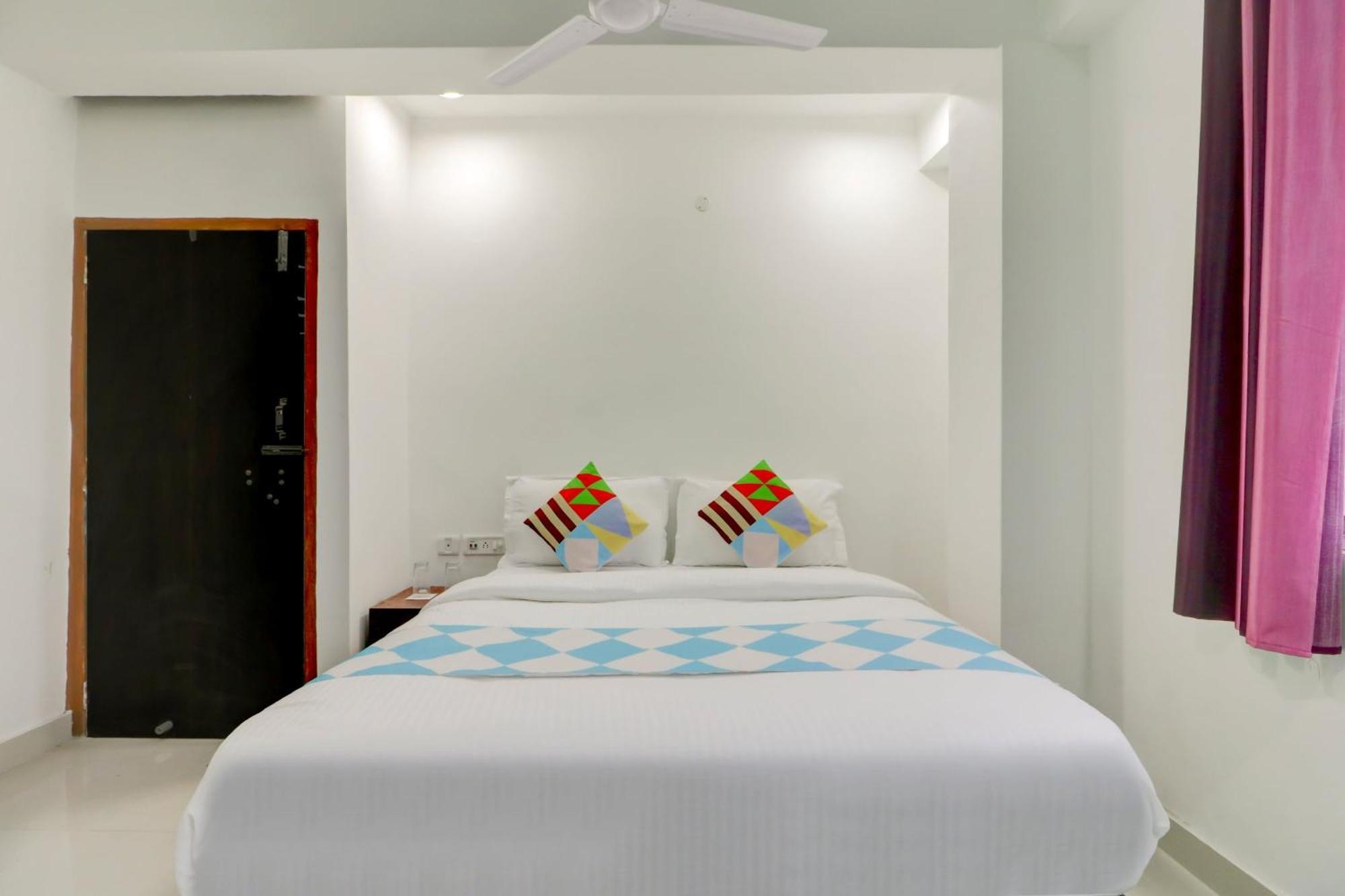 Panchanna Calcutta Extérieur photo